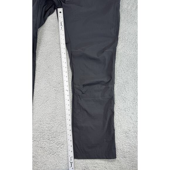 KÜHL Renegade Pants Men’s 38x32 Carbon Gray Outdoor Hiking Klassik Fit Tapered - Picture 7 of 16